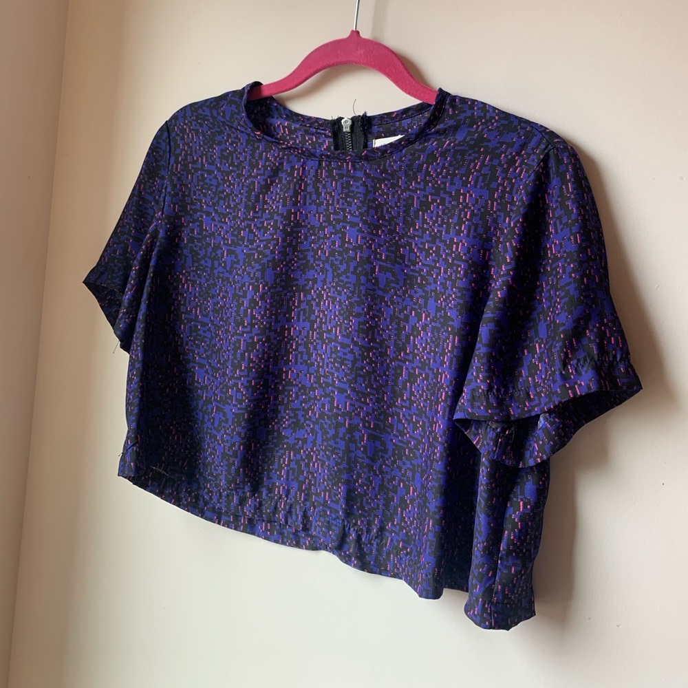 🛑 SOLD 🛑 Urban Outfitters Deco Print Crop Top